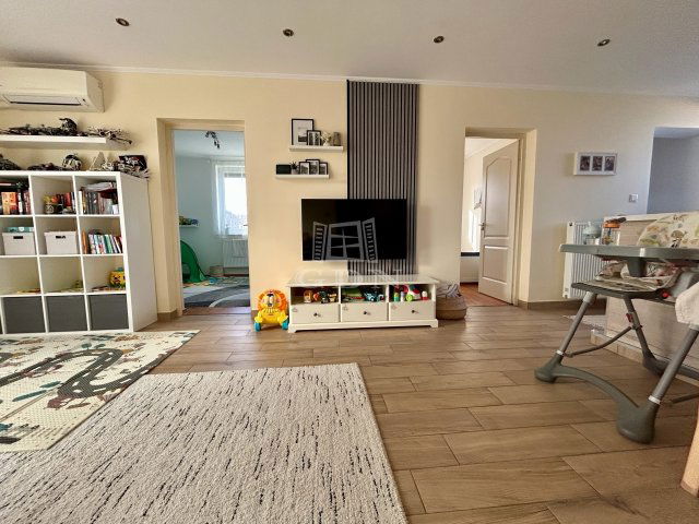 Eladó családi ház, Halásztelken 120 M Ft, 4 szobás