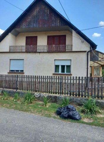 Eladó ikerház, Harkányban 29.85 M Ft, 2 szobás