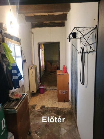 Eladó családi ház, Mosdóson 7.9 M Ft, 3 szobás