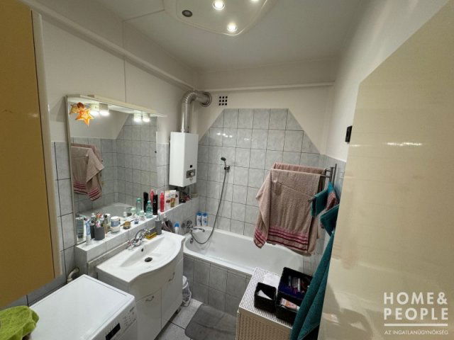 Eladó téglalakás, Makón 46.5 M Ft, 2 szobás