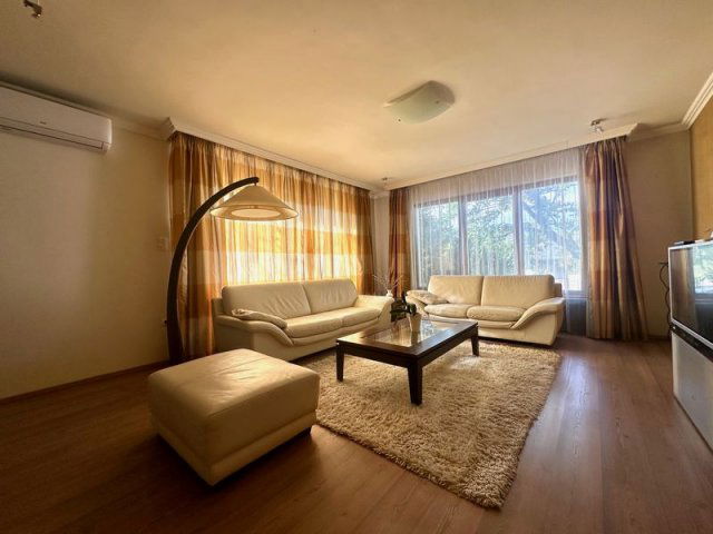 Eladó családi ház, Érden 145 M Ft, 5 szobás