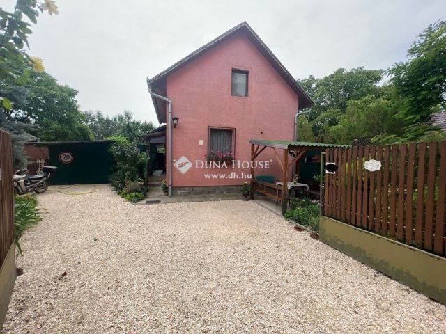Eladó családi ház, Szentesen 45 M Ft, 3 szobás