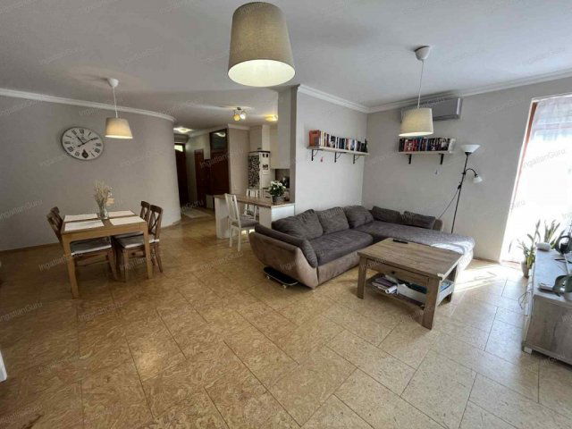 Eladó családi ház, Helvécián 89.9 M Ft, 4 szobás