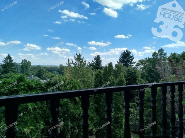 Eladó ikerház, Leányfaluban 78 M Ft, 4 szobás