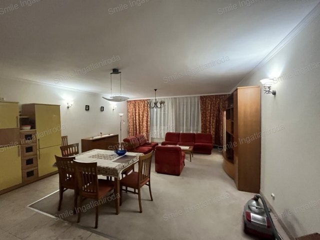 Kiadó téglalakás, albérlet, Nyíregyházán 200 E Ft / hó