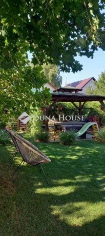 Eladó családi ház, Gödöllőn 102 M Ft, 4+1 szobás