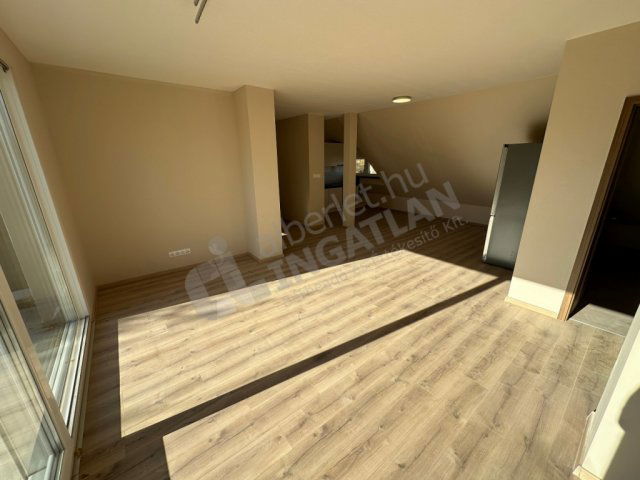 Kiadó téglalakás, albérlet, XIV. kerületben, Álmos vezér útján
