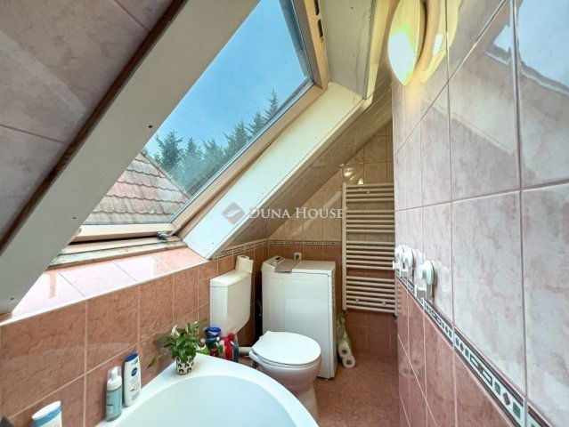 Eladó családi ház, Budapesten, XVII. kerületben 89.9 M Ft