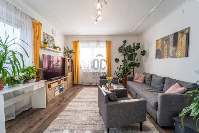 Eladó családi ház, Budapesten, XVI. kerületben 220 M Ft