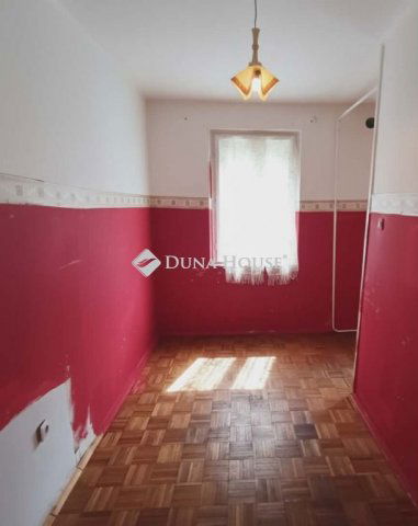 Eladó téglalakás, Kecskeméten 29.5 M Ft, 2 szobás