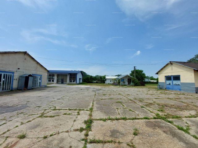 Eladó ipari ingatlan, Esztergomban 199 M Ft / költözzbe.hu