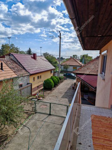 Eladó családi ház, Vecsésen 142 M Ft, 5 szobás