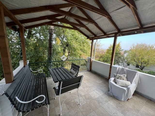 Eladó családi ház, Pomázon, Nárcisz utcában 93.5 M Ft