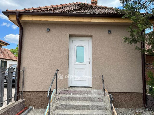 Eladó családi ház, Albertirsán 84.99 M Ft, 2 szobás