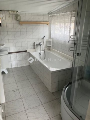 Eladó családi ház, Budapesten, XVII. kerületben 105 M Ft