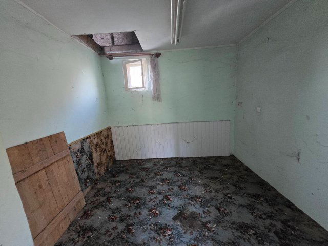 Eladó nyaraló, Délegyházán 27 M Ft / költözzbe.hu