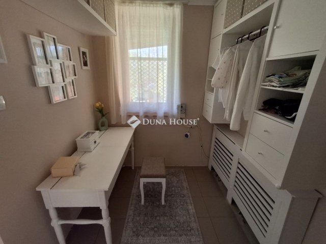 Eladó családi ház, Tápióbicskén 79.9 M Ft, 3 szobás