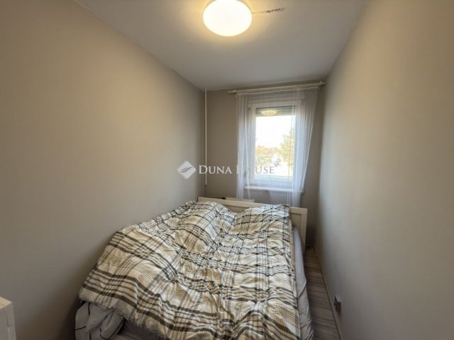 Eladó panellakás, Budapesten, XVII. kerületben 72.5 M Ft