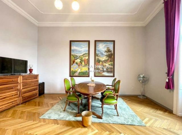 Eladó téglalakás, Budapesten, I. kerületben 232.8 M Ft, 3 szobás