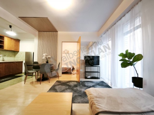 Kiadó téglalakás, albérlet, Budapesten, VIII. kerületben