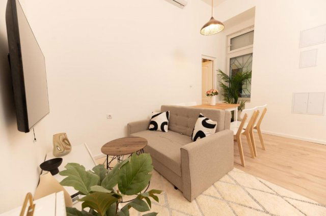 Eladó téglalakás, Budapesten, VI. kerületben, Mozsár utcában