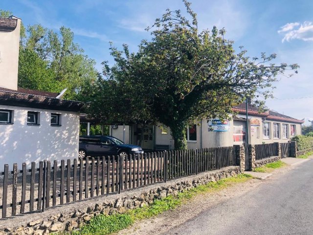 Eladó ipari ingatlan, Ajkán, Petőfi Sándor utcában 199.4 M Ft