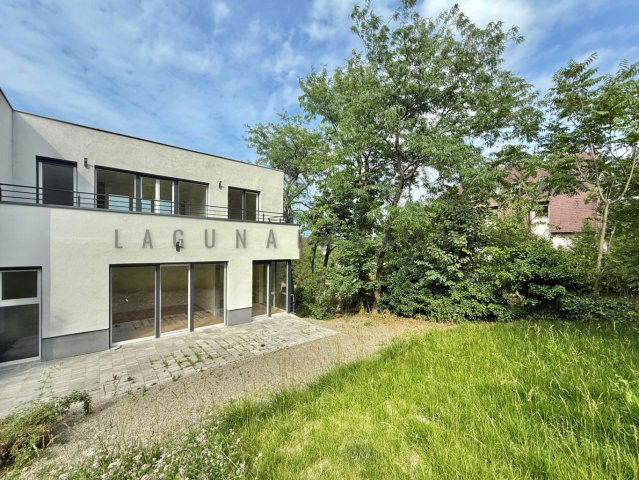 Eladó téglalakás, Budapesten, II. kerületben, Szépvölgyi úton