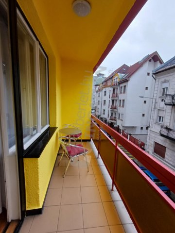 Kiadó téglalakás, albérlet, IV. kerületben, Árpád úton