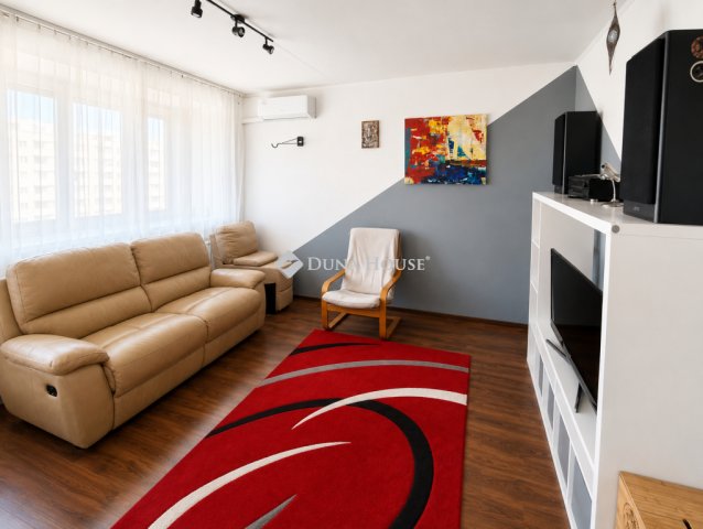 Eladó panellakás, Budapesten, XX. kerületben 57.9 M Ft, 2 szobás