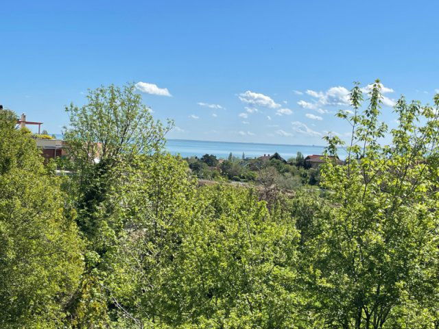 Eladó nyaraló, Balatonfüreden 39.9 M Ft, 1 szobás