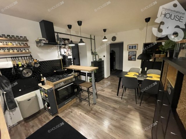 Eladó mezogazdasagi ingatlan, Cserkeszőlőn 46.5 M Ft, 3 szobás