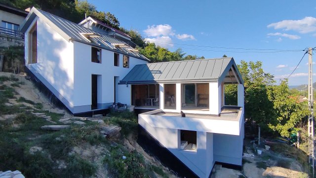 Eladó családi ház, Nagymaroson, Aranyos utcában 114.9 M Ft