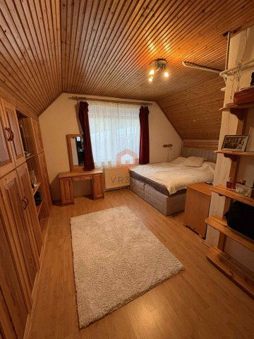 Eladó családi ház, Pogányon 107.9 M Ft, 4 szobás