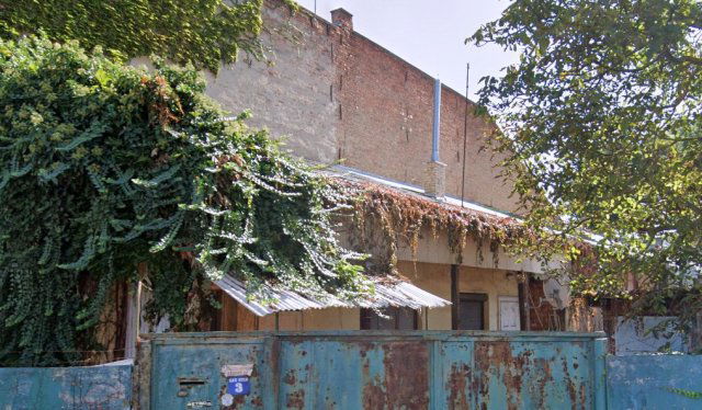 Eladó családi ház, Nyíregyházán 23.5 M Ft, 2 szobás