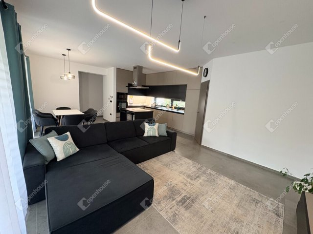 Eladó családi ház, Győrújbaráton 144.9 M Ft, 4 szobás