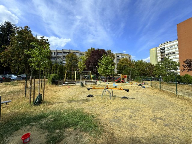 Eladó panellakás, Gödöllőn, Szent István téren 64.99 M Ft