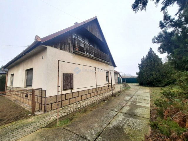 Eladó családi ház, Újhartyánon 55 M Ft, 4 szobás