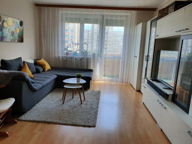 Eladó panellakás, Budapesten, XXI. kerületben 66.5 M Ft, 3 szobás