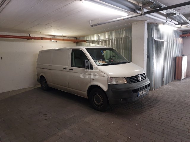 Eladó garázs, Budapesten, IV. kerületben 26 M Ft