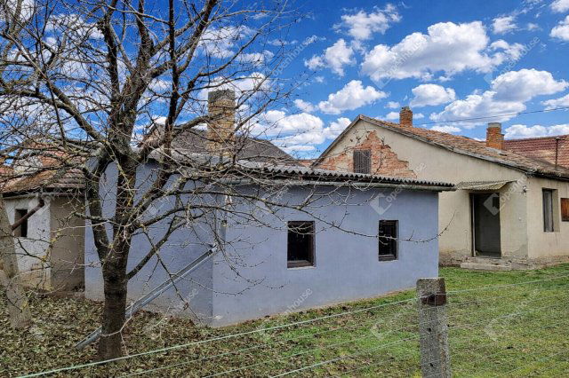 Eladó családi ház, Sárospatakon 14.9 M Ft, 2 szobás