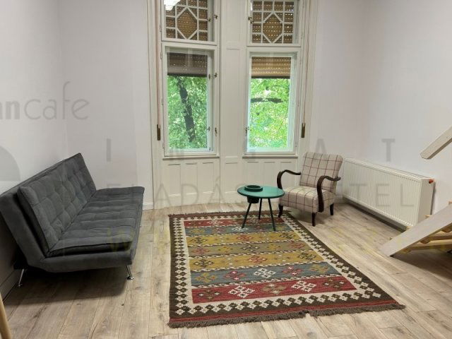 Kiadó téglalakás, albérlet, Szegeden 160 E Ft / hó, 1 szobás