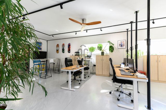 Eladó iroda, Törökbálinton 341.99 M Ft / költözzbe.hu