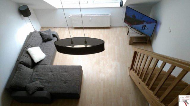 Kiadó téglalakás, albérlet, Pécsett 280 E Ft / hó, 3 szobás