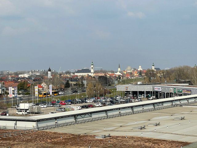 Eladó iroda, Győrött 350 M Ft / költözzbe.hu