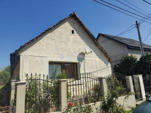 Eladó családi ház, Vácrátóton 33.5 M Ft, 3 szobás