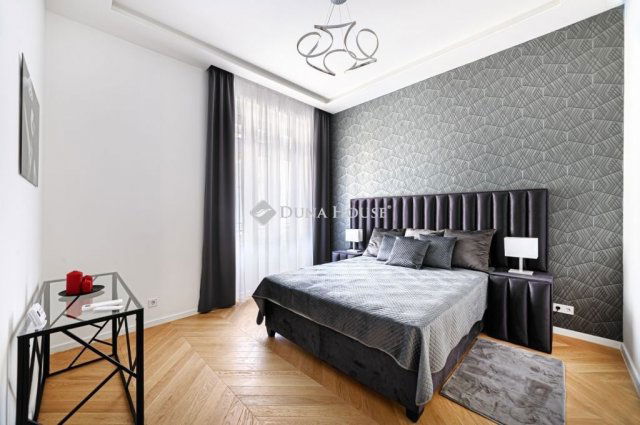 Eladó téglalakás, Budapesten, V. kerületben 280 M Ft, 3 szobás