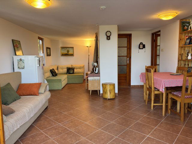 Eladó családi ház, Tahitótfalun 44.9 M Ft, 2 szobás