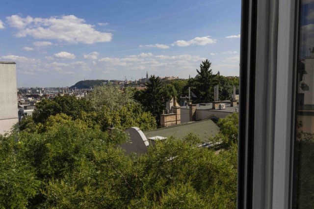 Eladó téglalakás, Budapesten, II. kerületben, Zivatar utcában