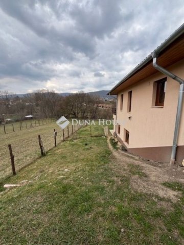 Eladó családi ház, Pilisszentkereszten 189 M Ft, 6 szobás