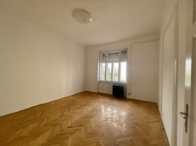 Kiadó téglalakás, albérlet, VIII. kerületben, Práter utcában